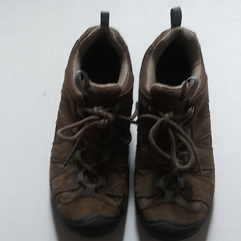 Keen hiking shoes